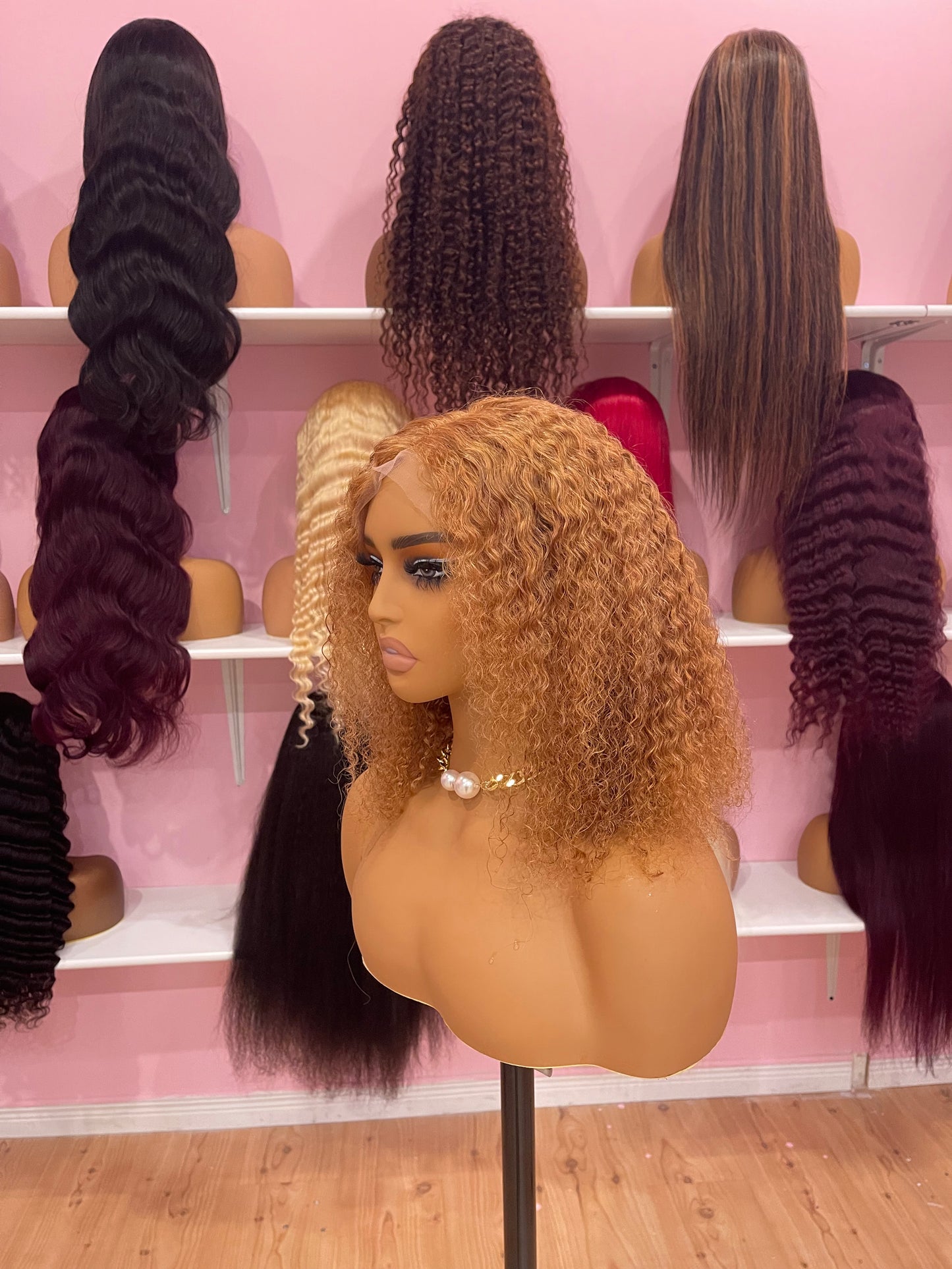 12inch honey blonde curly full frontal lace BOB