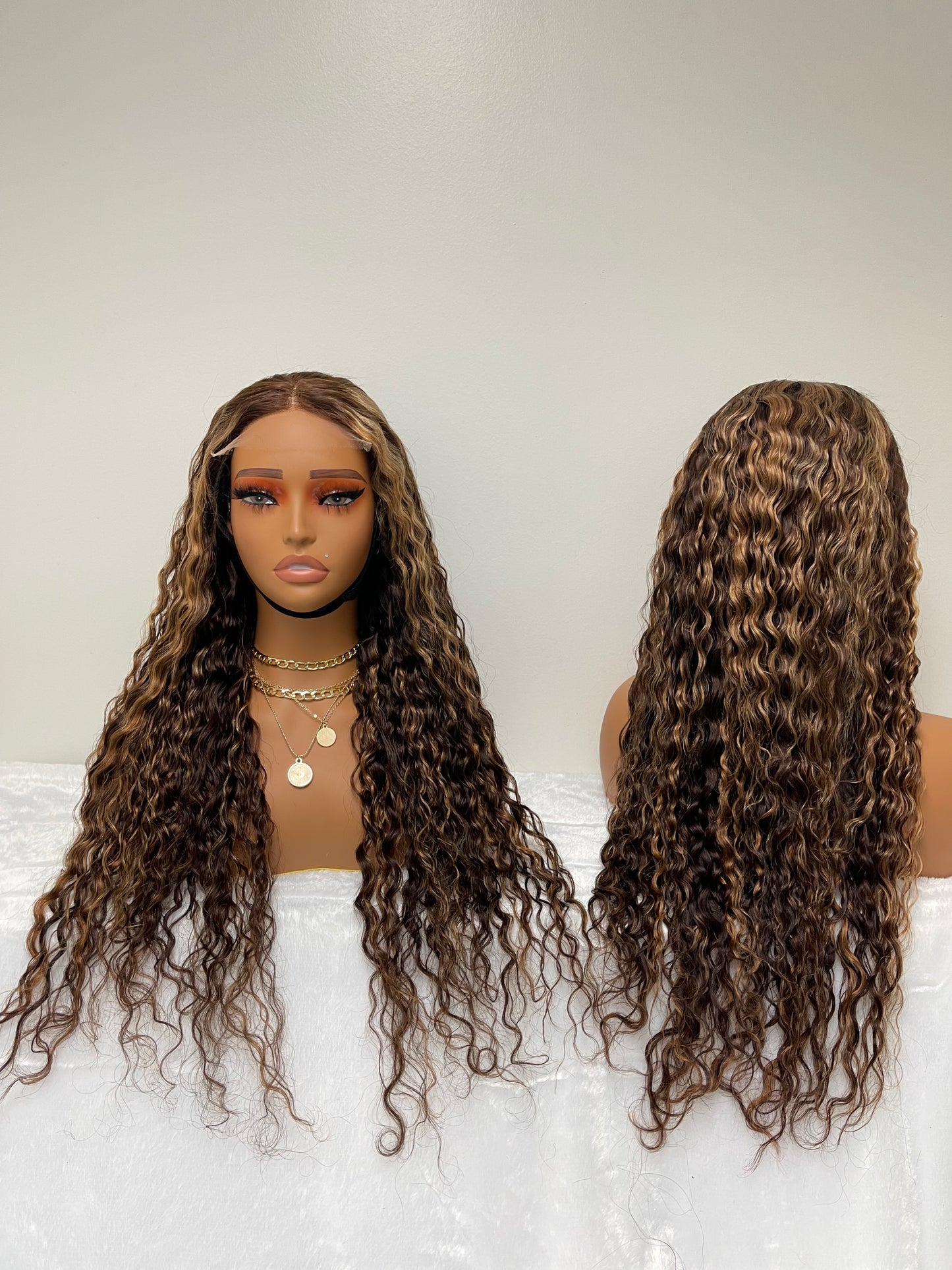 26inch highlight curly HD 5x5 closure glueless wig